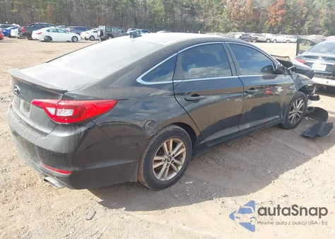 2017 Hyundai Sonata Se z USA, uszkodzony, nr VIN 5NPE24AFXHH448951